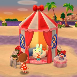 ハローキティのテントとフランソワ